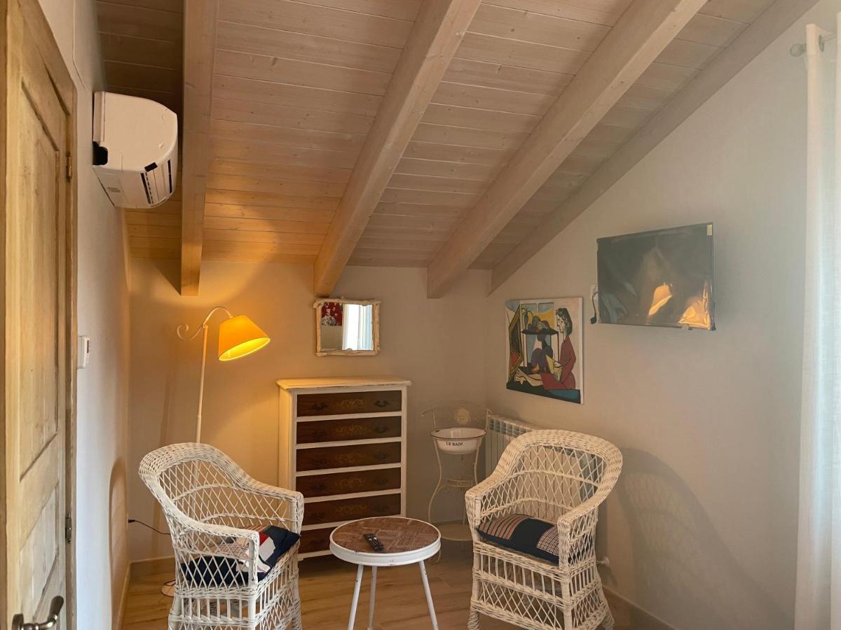 Apartamentos Casa Isabale Biescas  Eksteriør billede